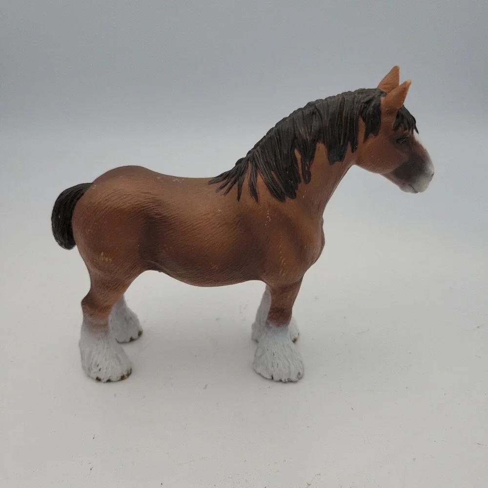 Schleich Clydesdale Horse Figurine 2009 5